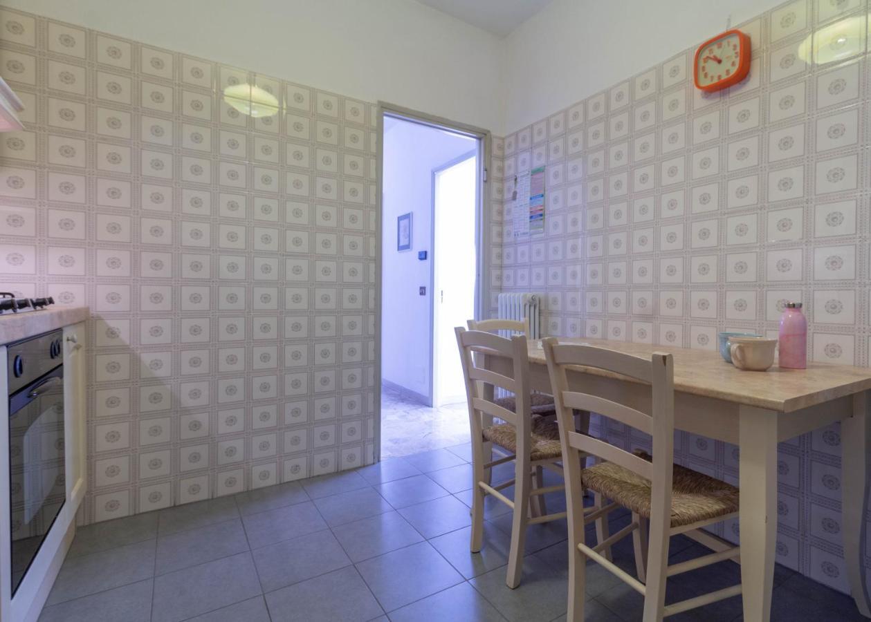 Mamma Ciccia Holiday Home - Lake Front Apartment Мандельо дел Ларио Екстериор снимка